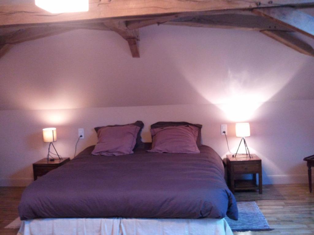 Chambres d'Hôtes Les Ifs Montsûrs Chambre photo