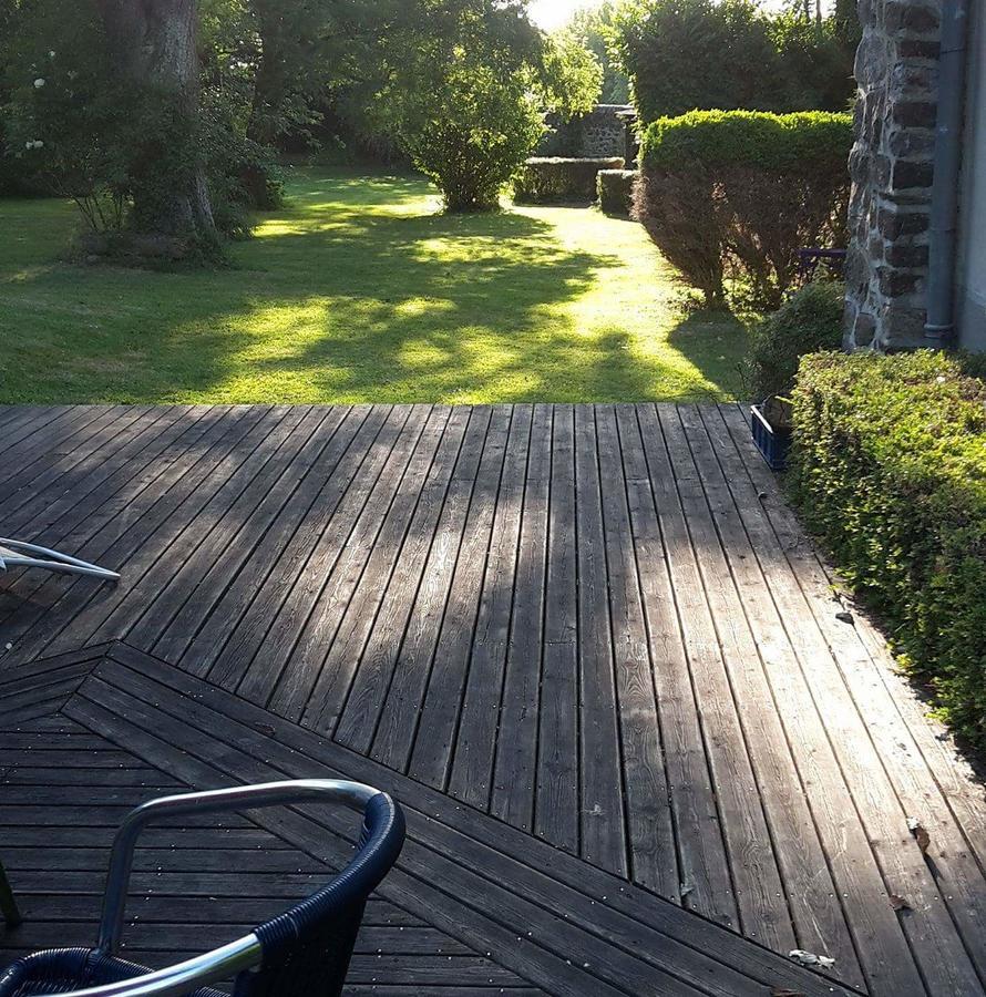 Chambres d'Hôtes Les Ifs Montsûrs Extérieur photo